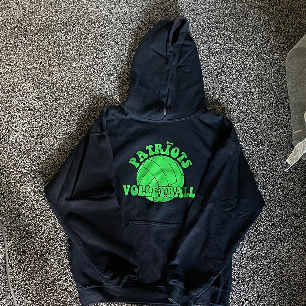 Gildan Black Hoodie with Green Volleyball Design